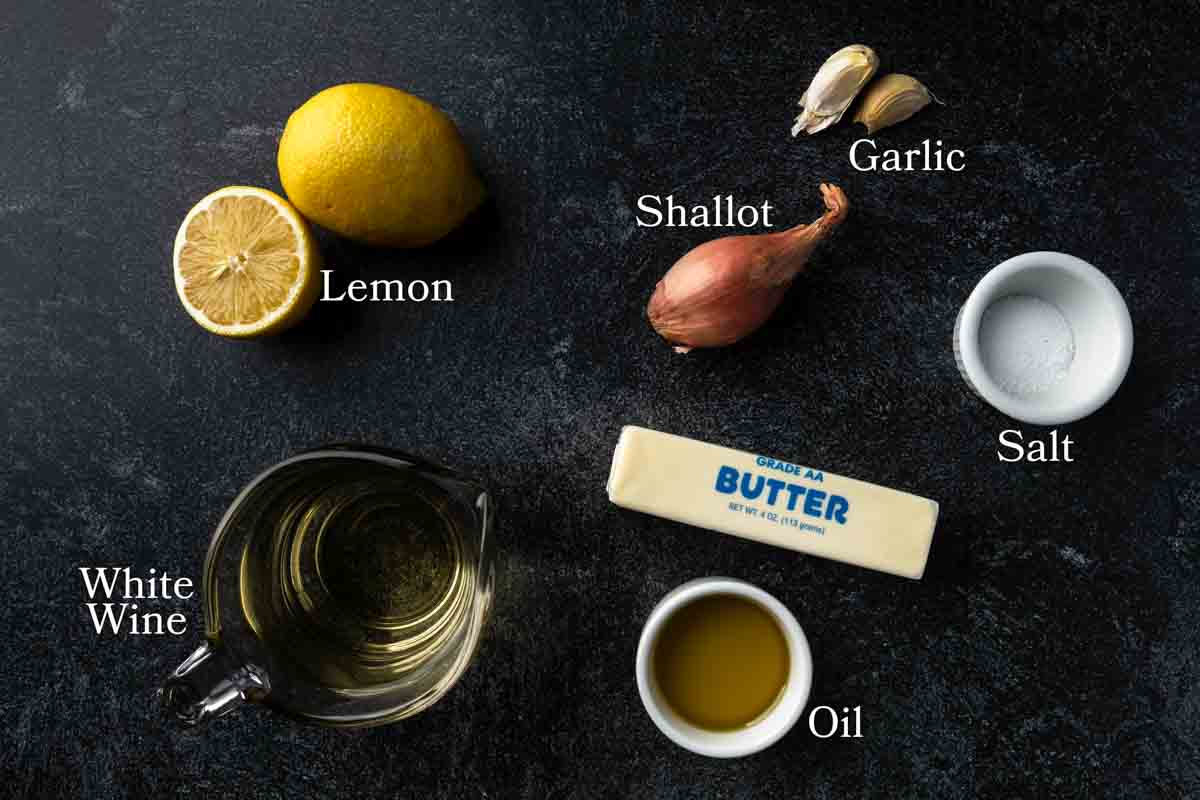 Ingredients needed to make white wine lemon butter sauce.